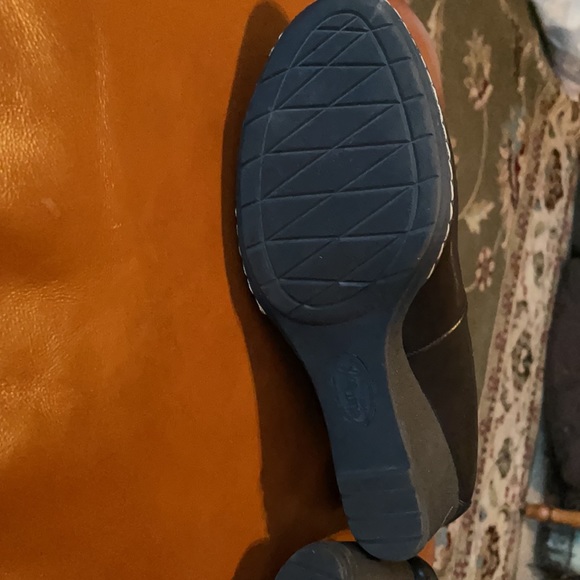 Sofft Women’s Leather Wedge Slip On Shoes - Picture 6 of 8